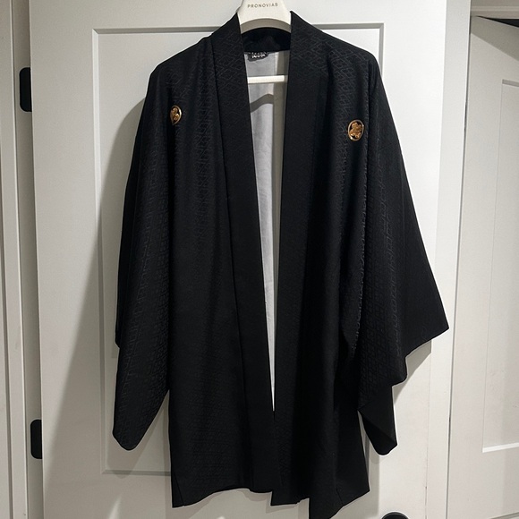 Other - Vintage Silk Haori Kimono Jacket w/ Gold Crests